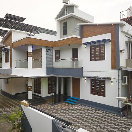 Venice Rosedale Alappuzha Buitenkant foto