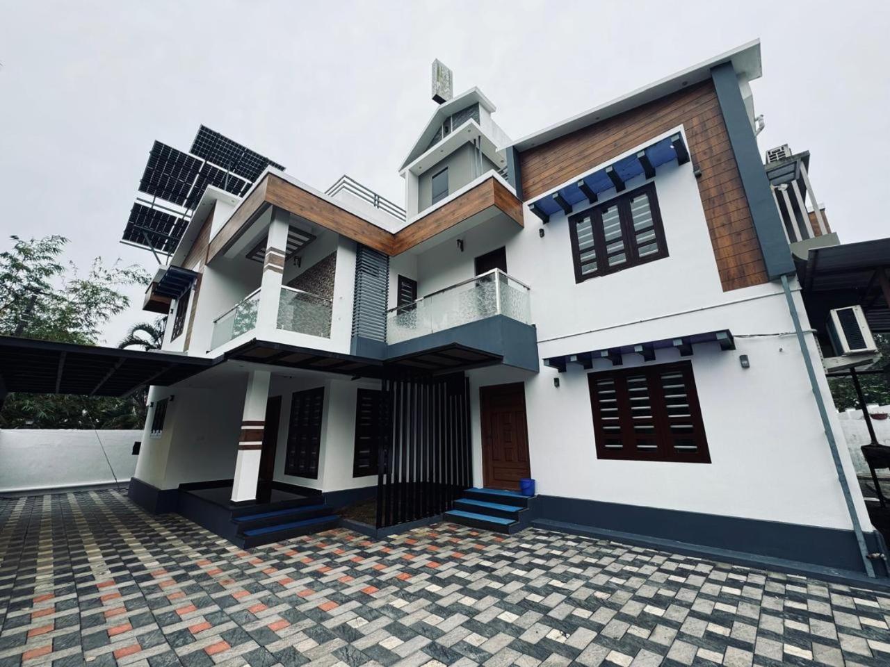 Venice Rosedale Alappuzha Buitenkant foto