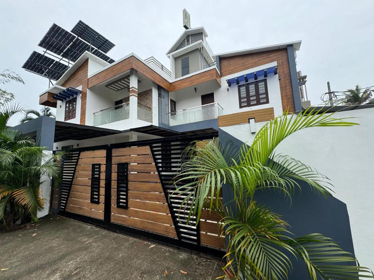 Venice Rosedale Alappuzha Buitenkant foto